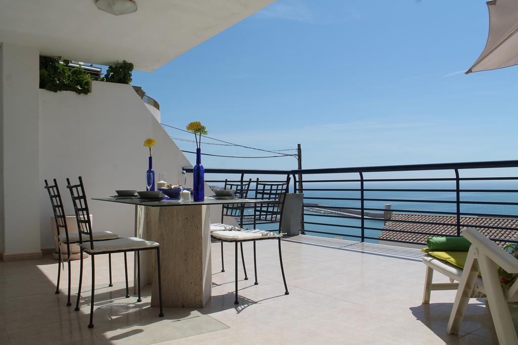 Calypso Apartment